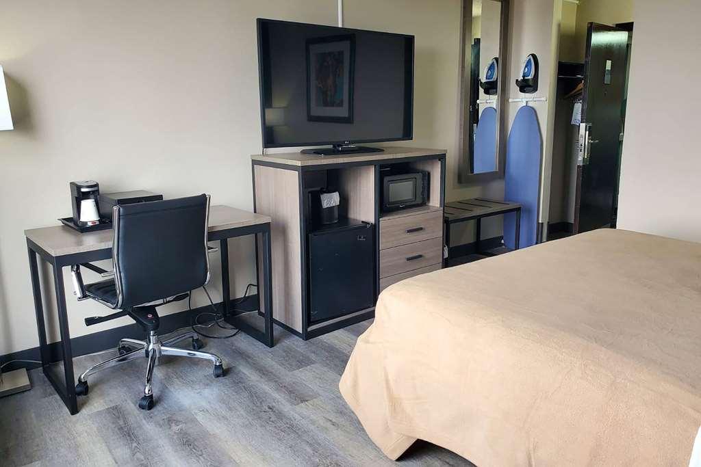 Hotel Baymont By Wyndham Laredo Chambre photo